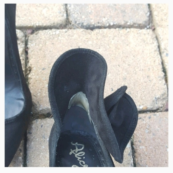 Alice + Olivia Suede and Patent Leather Pumps - Picture 3 of 8